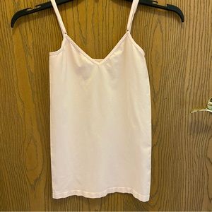 ⛄️ Light pink spaghetti strap tank top by Charlotte Russe